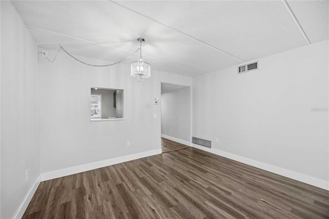 270 SANTA MARIA STREET 104, Venice, FL 34285