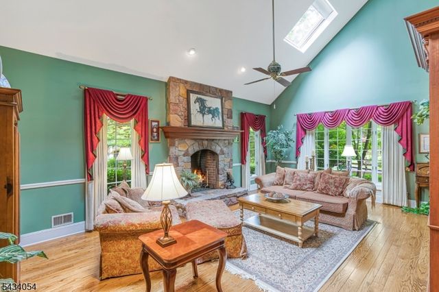 964 Old York Rd, Branchburg Twp., NJ 08853