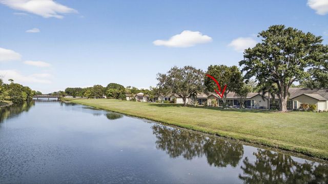 160 Ramblewood Circle, Royal Palm Beach, FL 33411