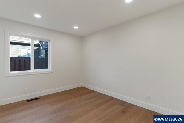 6095 Kite Ct N, Keizer, OR 97303