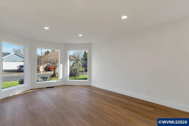 6095 Kite Ct N, Keizer, OR 97303