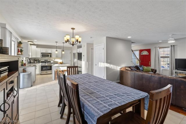 7477 Ludwin Drive, Seven Hills, OH 44131