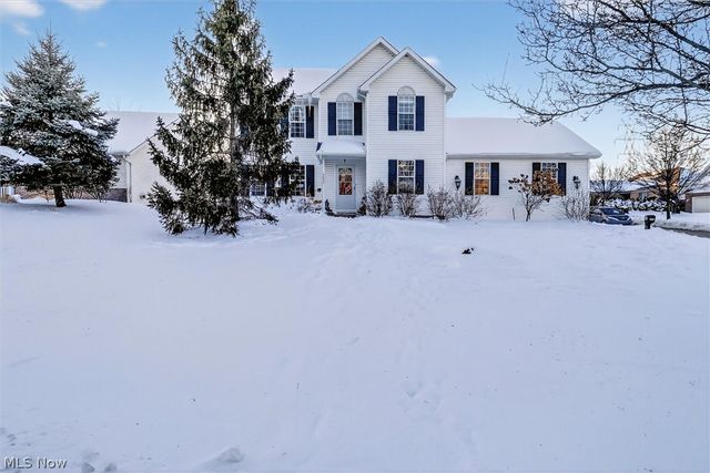 7477 Ludwin Drive, Seven Hills, OH 44131