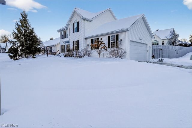 7477 Ludwin Drive, Seven Hills, OH 44131