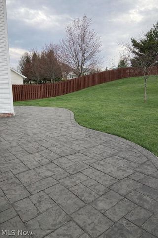 7477 Ludwin Drive, Seven Hills, OH 44131