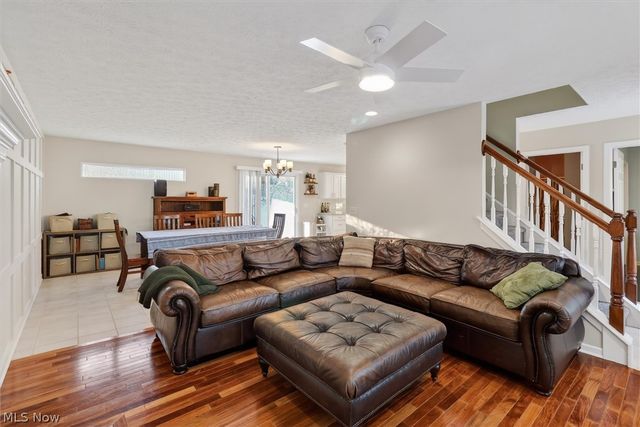 7477 Ludwin Drive, Seven Hills, OH 44131