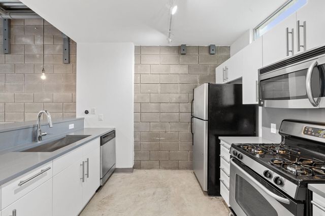 4801 S Congress Ave H2, Austin, TX 78745