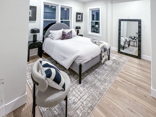 469 Washington Ave B, Chelsea, MA 02150