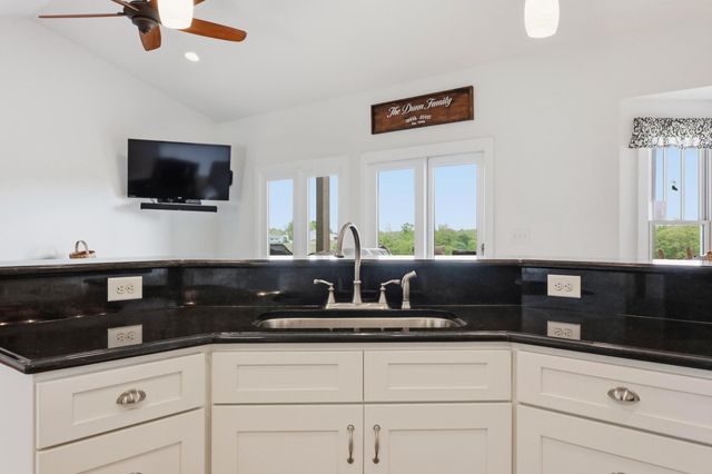 401 Simpson Ridge Road, Williamstown, KY 41097