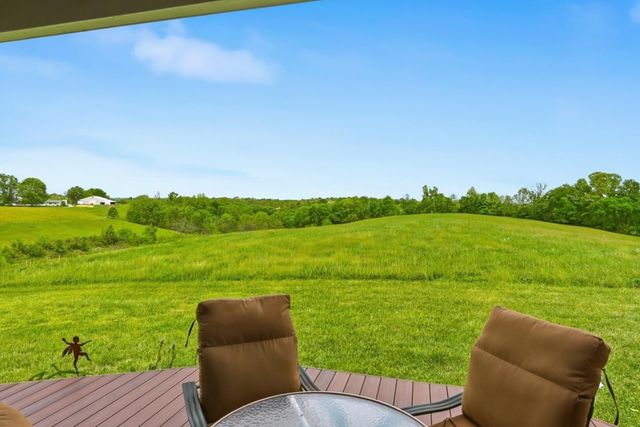 401 Simpson Ridge Road, Williamstown, KY 41097
