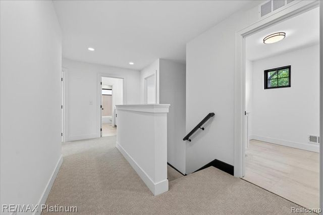 0002 Key West Way, Lake Orion, MI 48360