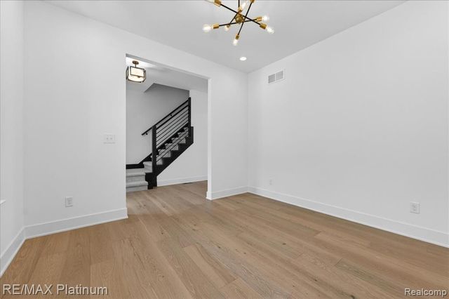 0002 Key West Way, Lake Orion, MI 48360