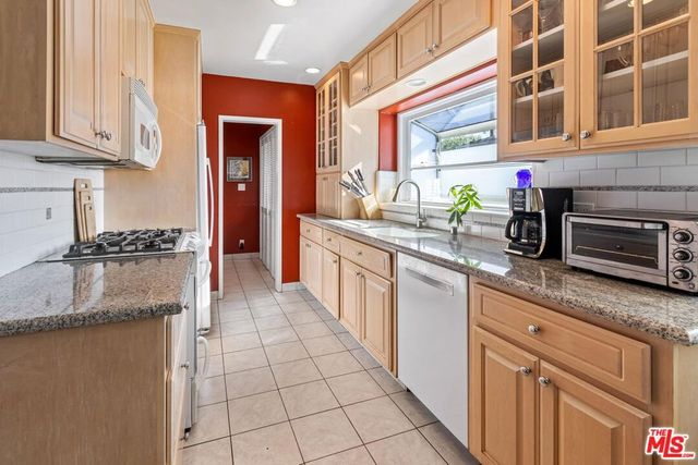 4180 Keystone Avenue, Culver City, CA 90232