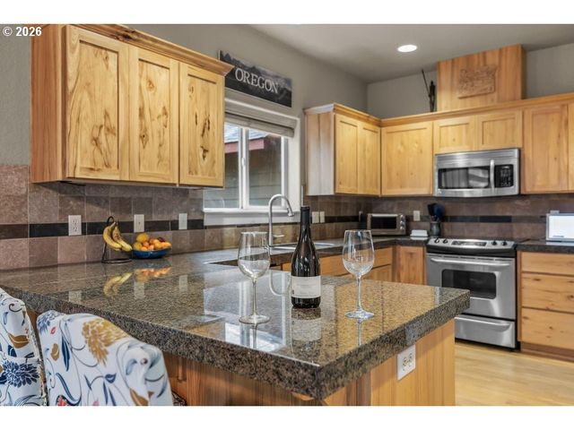 53591 BROOKIE Way, La Pine, OR 97739