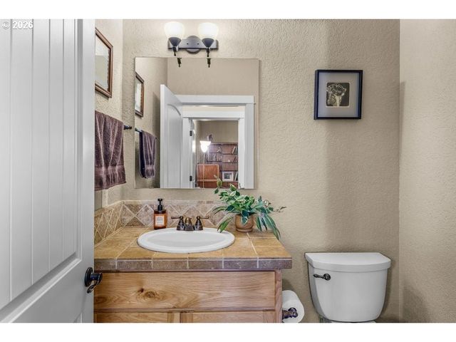 53591 BROOKIE Way, La Pine, OR 97739
