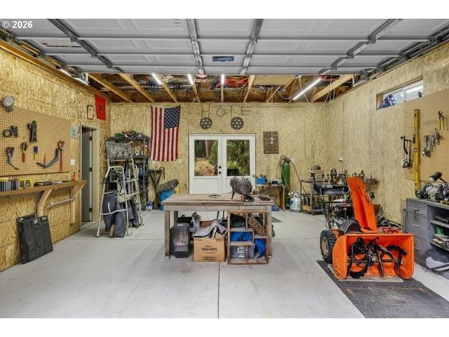 53591 BROOKIE Way, La Pine, OR 97739