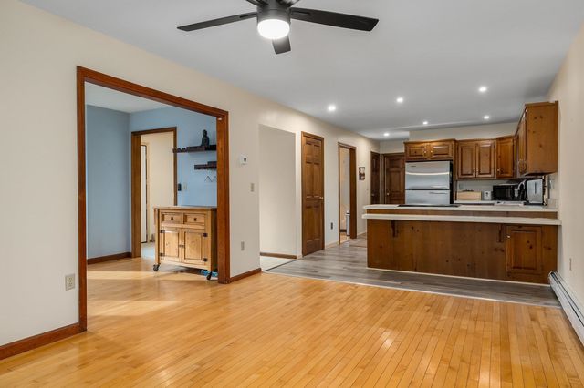 8 River Bend Circle, Exeter, NH 03833