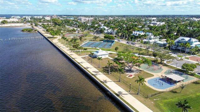 121 DOLLY STREET, Punta Gorda, FL 33950