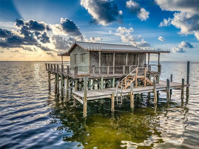5635 MONTANA AVENUE, New Port Richey, FL 34652