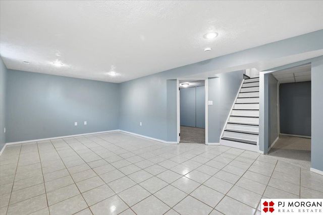 3821 Emiline Street, Omaha, NE 68147