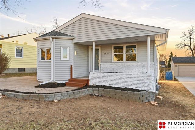 3821 Emiline Street, Omaha, NE 68147