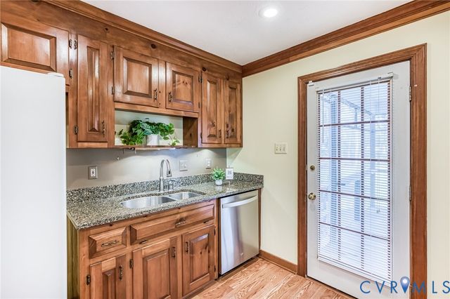 109 Treva Rd, Sandston, VA 23150