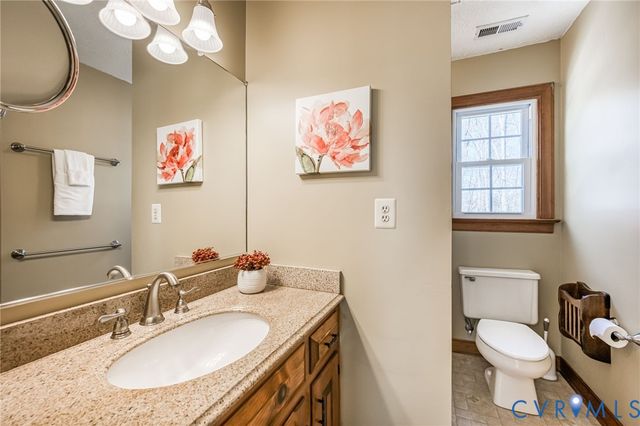 109 Treva Rd, Sandston, VA 23150