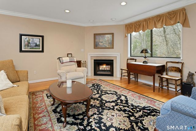 2435 Bedford Street 3A, Stamford, CT 06905