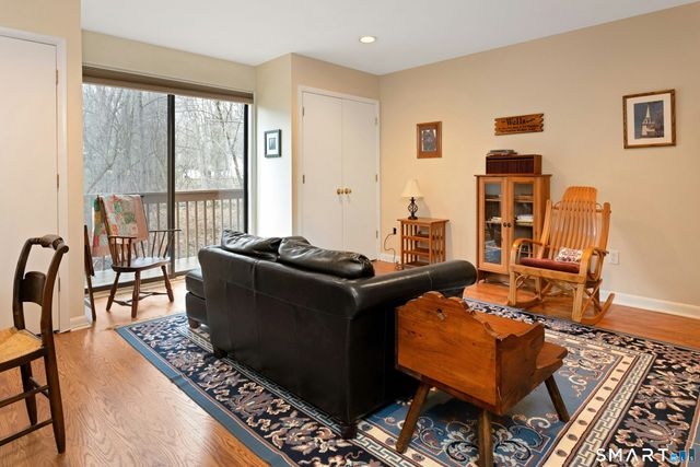 2435 Bedford Street 3A, Stamford, CT 06905