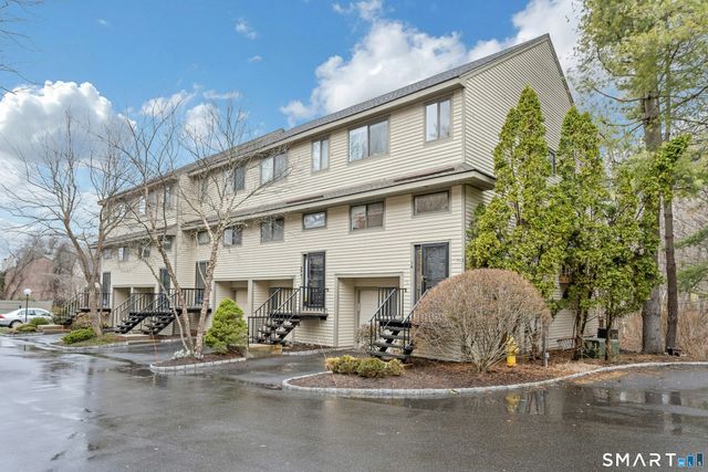 2435 Bedford Street 3A, Stamford, CT 06905