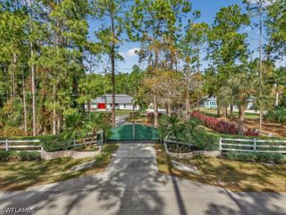 3331 3rd AVE NW, Naples, FL 34120
