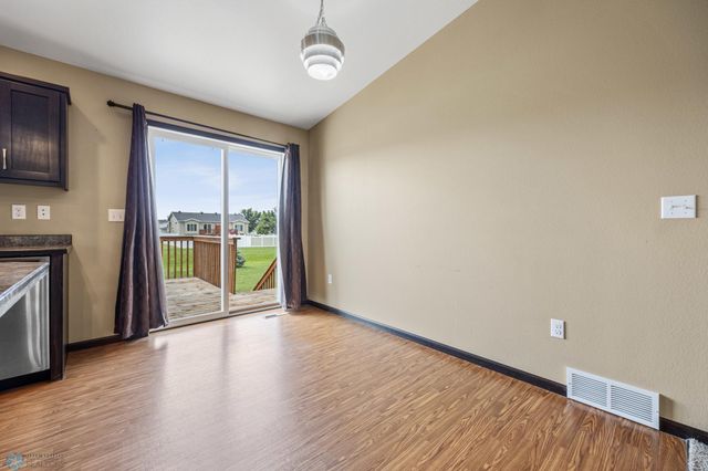 4543 15th Street S, Moorhead, MN 56560