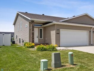4543 15th Street S, Moorhead, MN 56560