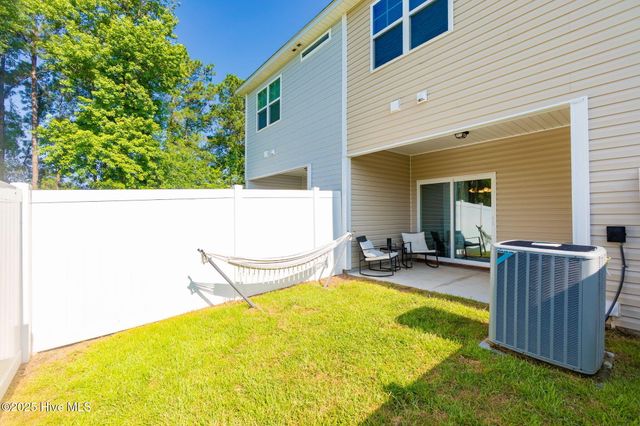 7 Jaydn Drive, Jacksonville, NC 28546