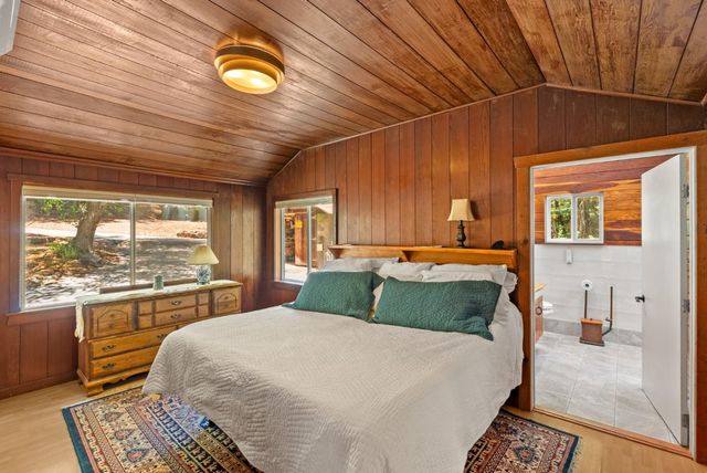 260 Overlook Drive, Boulder Creek, CA 95006