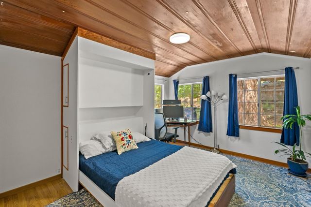 260 Overlook Drive, Boulder Creek, CA 95006