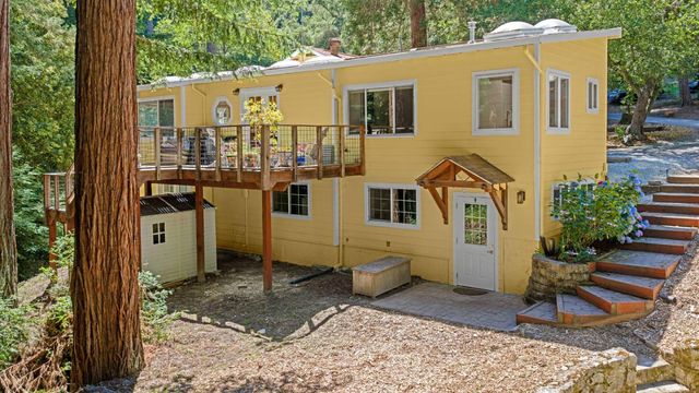 260 Overlook Drive, Boulder Creek, CA 95006