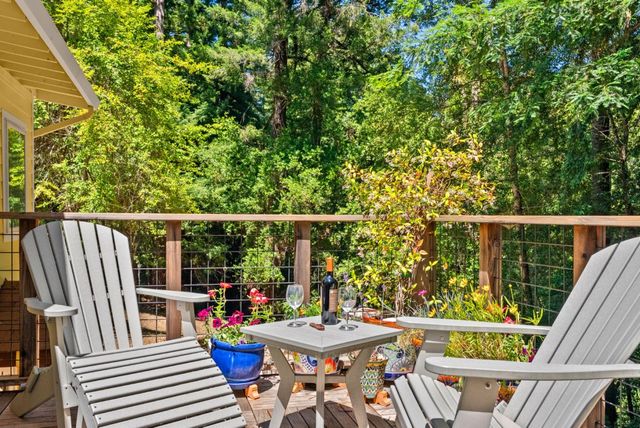 260 Overlook Drive, Boulder Creek, CA 95006
