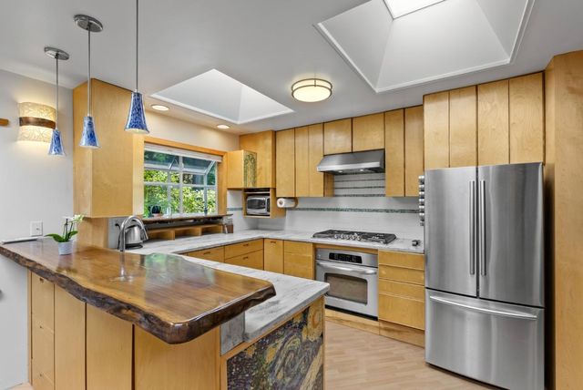 260 Overlook Drive, Boulder Creek, CA 95006