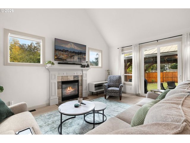 14574 PITTOCK Pl, Oregon City, OR 97045