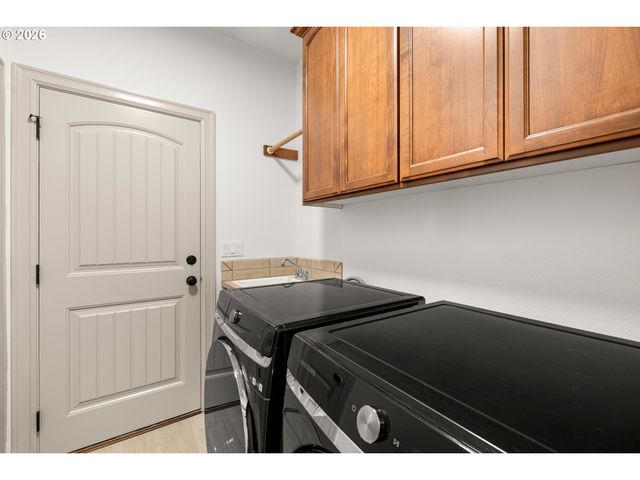 14574 PITTOCK Pl, Oregon City, OR 97045