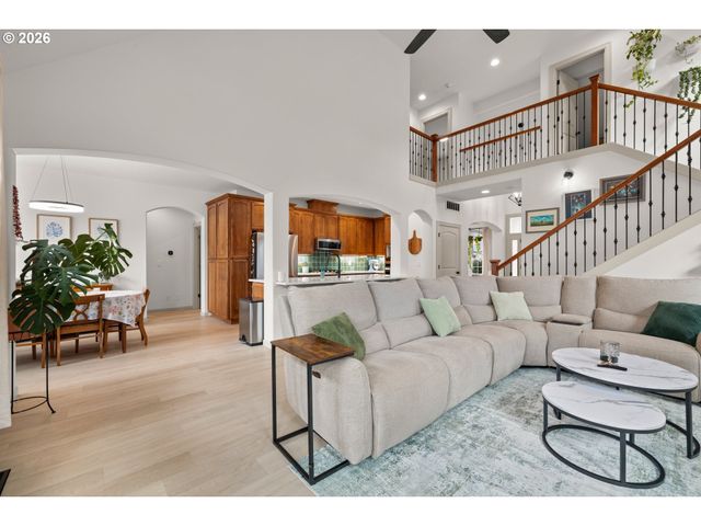 14574 PITTOCK Pl, Oregon City, OR 97045