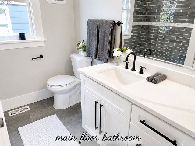 3104 Ne 58TH Ave, Portland, OR 97213