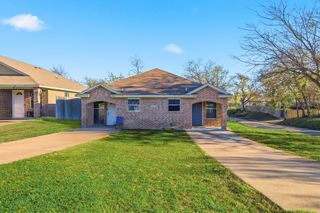 2900 NW 29th Street, Fort Worth, TX 76106