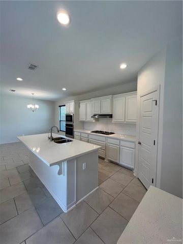 3302 Oriole Drive, Mission, TX 78572