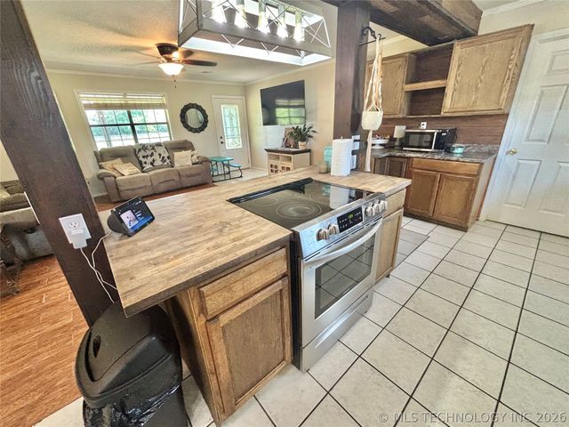 40228 E County Road 1219, Stigler, OK 74462