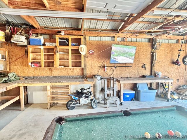 40228 E County Road 1219, Stigler, OK 74462