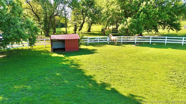 40228 E County Road 1219, Stigler, OK 74462