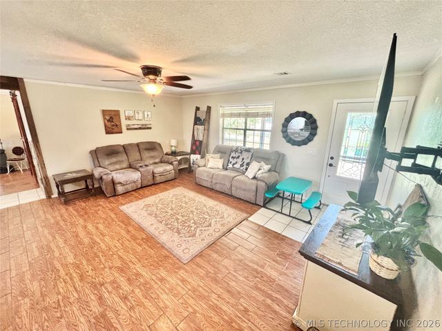 40228 E County Road 1219, Stigler, OK 74462