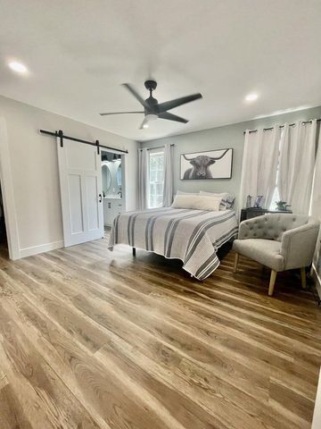 969 N Pine Ridge Drive, Ludington, MI 49431